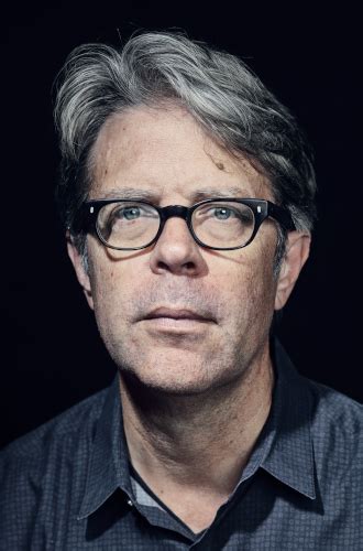 7 Best Jonathan Franzen Books 2024 That You Must Read