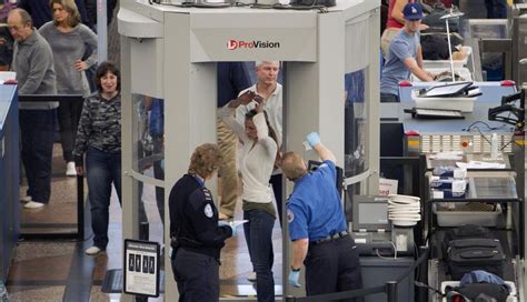 Tsa Body Scanners Vs Metal Detectors