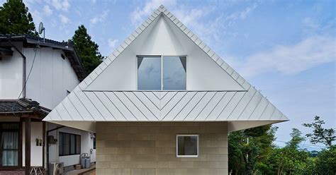 Cut Out Triangular Roof Frames Extensive Panoramas Of Rural Japan