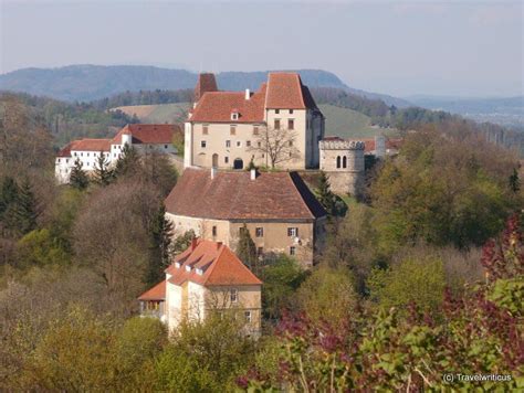 Kategorie:burg in der steiermark (de); Seggau Castle in Styria, Austria | Schloss, Österreich und ...