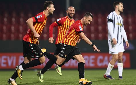 In their last 14 games in serie a, benevento calcio have a poor record of just 1 wins. Benevento Calcio - AC Milan. Typy, kursy (3.01.2021)
