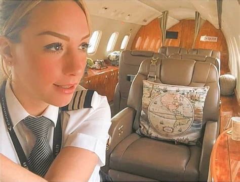 6 pilotas de avião que estão fazendo sucesso no instagram segredos do mundo