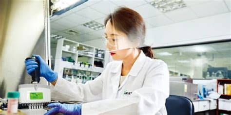 5,541만원 | 등록된 연봉정보 621건 (주)셀트리온. 더 독한 코로나 온다…방역 전문가들이 경고하는 이유 | 한경닷컴