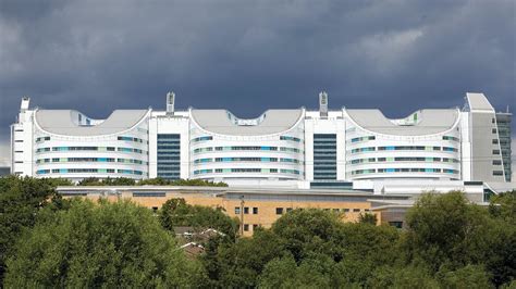 Queen Elizabeth Hospital Birmingham By Bdp Architizer