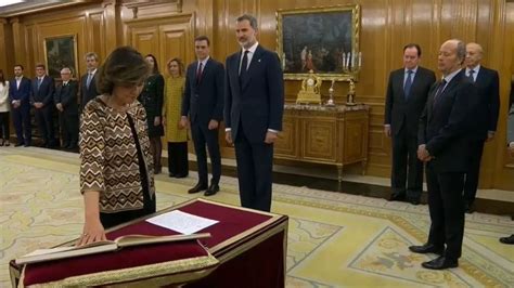 Ministros De Nuevo Gobierno Español Toman Posesión De Cargos Youtube