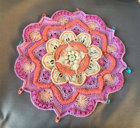 Mandala Madness Hooked By Zannie Picklesimer Crochet Mandala