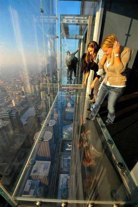 Willis Tower Skydeck Chicago Ruebarue