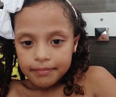 Menina De 10 Anos é Morta A Facadas E Tem Corpo Jogado Em Terreno