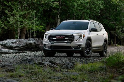 2022 Gmc Terrain Gets Refresh New At4 Trim Motor Illustrated