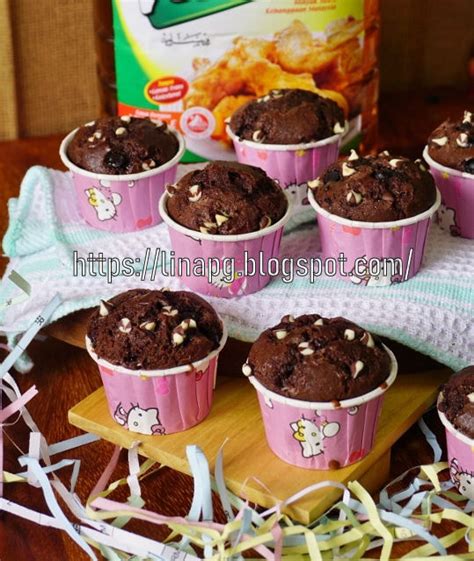 Resepi brownies sedap dan pasti menjadi. Resepi Muffin Coklat Chips Dan Tips Mendapatkan Muffin ...