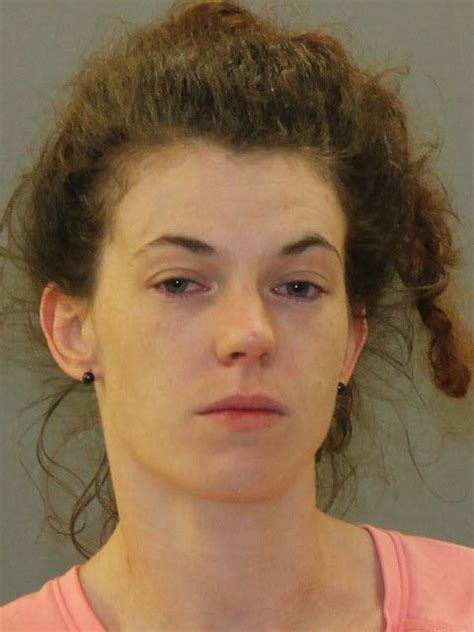Woman Charged With Theft Drug Offense Wfmd Am