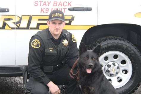 Trinity County Sheriffs K 9 ‘kash Passes With Handler By His Side