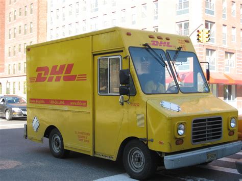 1 217 007 · обсуждают: DHL Vehicles - The Crittenden Automotive Library