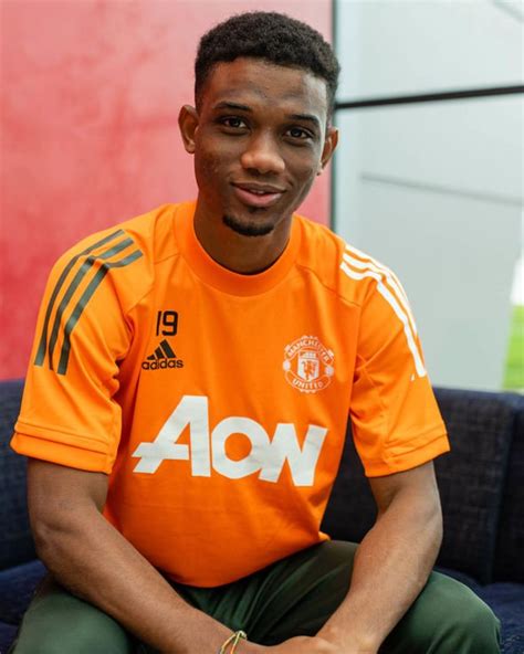 My only official facebook page. Manchester United star Amad Diallo makes Ole Gunnar Solskjaer vow | Football | Sport | Express.co.uk