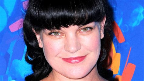 The Amazing Thing Pauley Perrette Did For This Ncis Co Star Looper