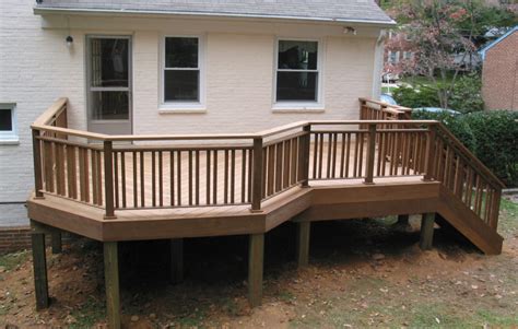 Check out our information center or keep reading to learn the answers to some of the most commonly asked questions that arise when planning for or installing porch railing. ,