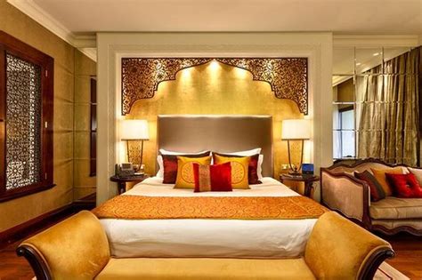 30 Relaxing Modern Bedroom Design Decorating Ideas With Indian Style