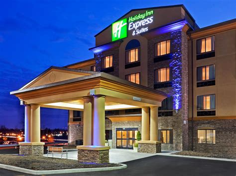 View 15 Holiday Inn Express And Suites Chicago Midway Airport Inimagefirst