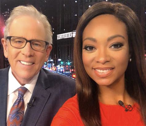 Nbc 5 To Stick With Michelle Relerford As Solo Weekend Anchor Robert