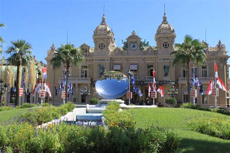 Monaco Informacje Praktyczne Parki Rozrywki Mega Travel
