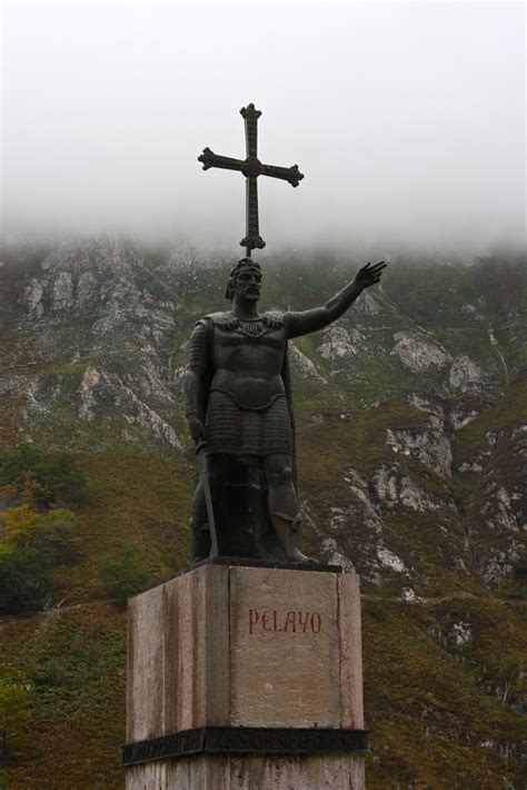 Covadonga Y La Fundación De La Nación Española Pfcona