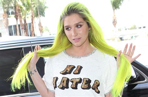 Kesha’s Sexual Assault Lawsuit Against Dr Luke Is On Hold For Now Kesha Just Jared