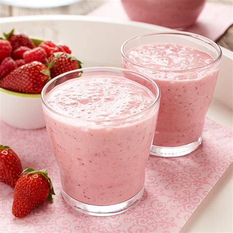 Summer Fruit Smoothie Smuckers®