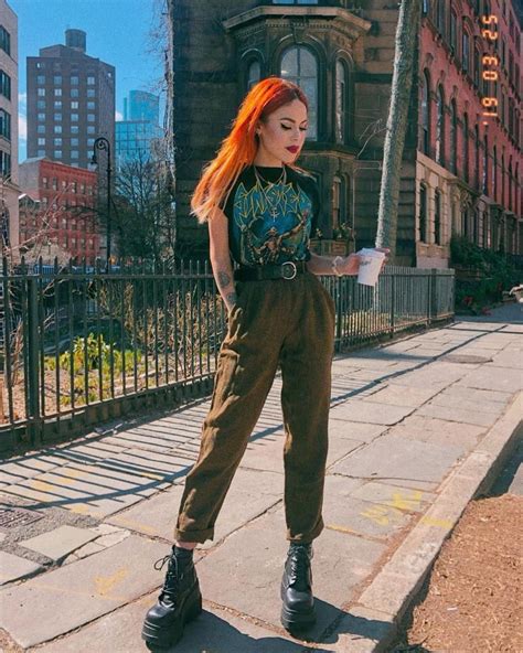 30 cute grunge fashion outfit ideas to try this season