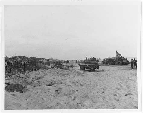 80 G 253143 Normandy Invasion June 1944