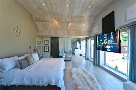 16 Contemporary And Modern Bedroom Designs With Tv