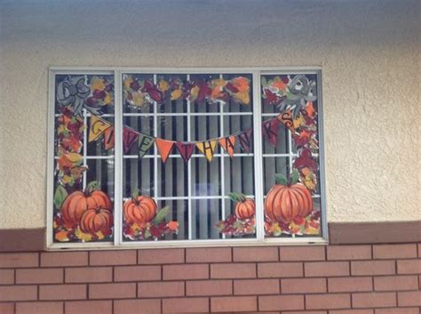 60 Halloween window décor ideas to allow the Halloween fun peep through