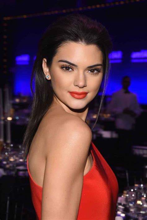 Kendall Jenner 2015 Amfar New York Gala