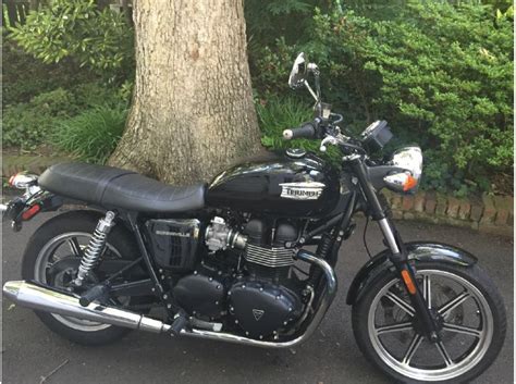 Matching frame and engine #'s. 2013 Triumph Bonneville Se Motorcycles for sale