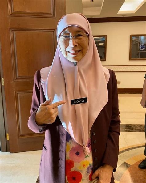In penang, 118 cases were found in taman nagasari mukim 6, seberang perai tengah. Ismail Sabri Dipuji Tanda Nama Dalam Tulisan Jawi, Netizen ...