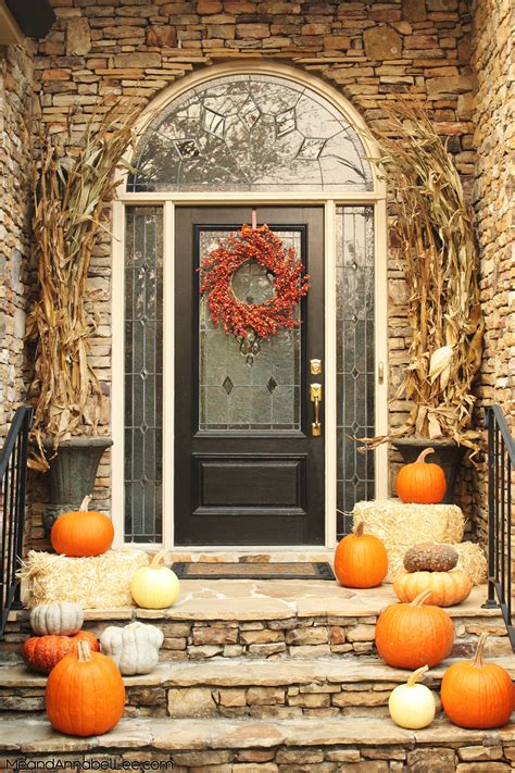 Autumn Door Decor Deck Out Your Front Entry With A Simple Transition