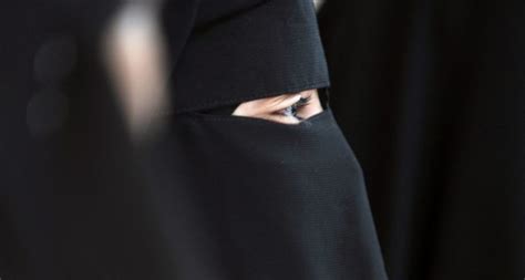 Belgique Linterdiction Du Port Du Niqab Validée Par La Cedh