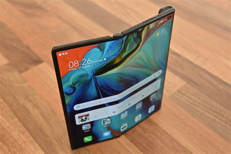 Huawei Mate Xs 2 Review Better On The Outside Stuff