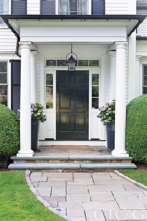 Colonial Doors Colonial House Exteriors Colonial Front Door With