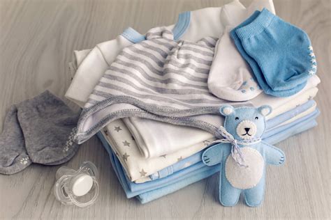 Should You Use Second Hand Baby Clothes For Your Baby Being The Parent