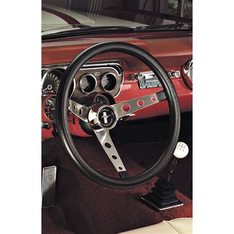 Grant Steering Wheel Kit Classic Nostalgia Foam 15 With Mustang Logo