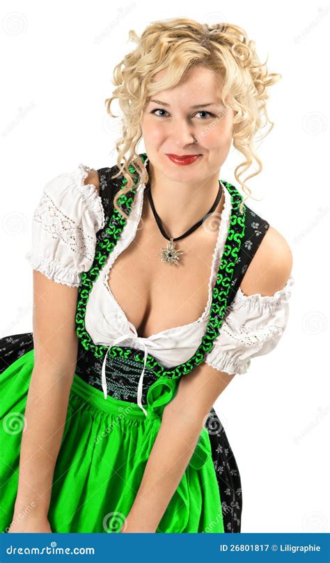 Ragazza tedesca in vestito il più oktoberfest tipico