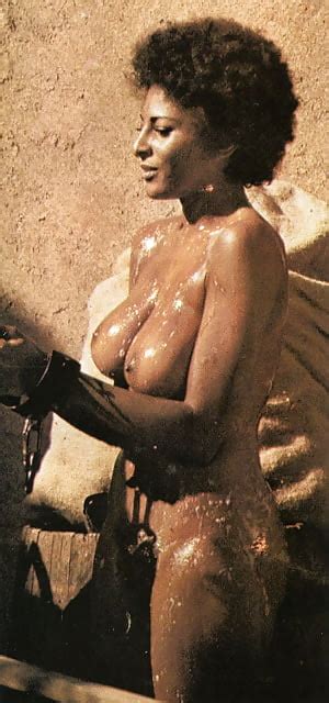 Grier nude pan Pam Grier