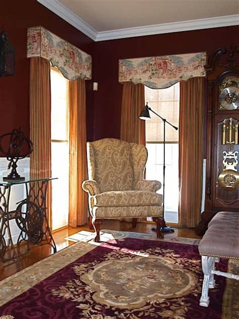 Style the windows in any room in your home with curtain ideas from the decorating experts at hgtv.com. Corner Window Curtains: Styles of Decorating Ideas | HomesFeed