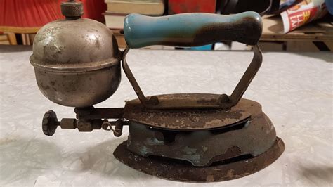 2 Vintage Irons Schmalz Auctions