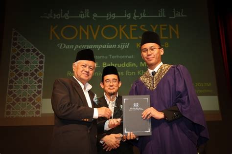 Pengajian Islam Institut Pengajian Tinggi Al Zuhri Singapore