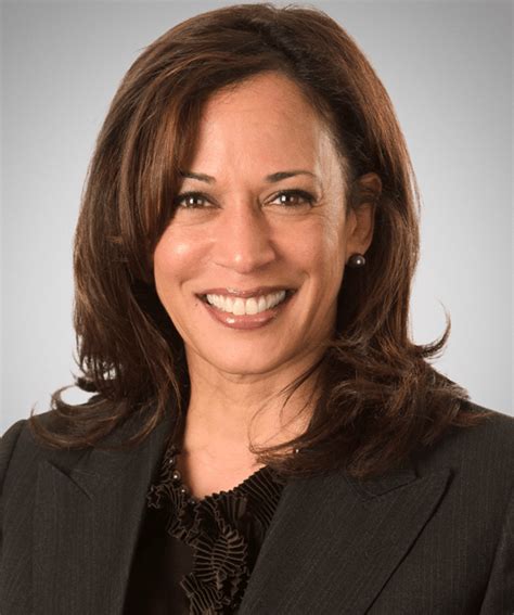 She has been married to douglas emhoff since august 22, 2014. VIDEO: Black Press Honors Sen. Kamala Harris with Newsmaker of the Year Award | NNPA ESSA MEDIA ...