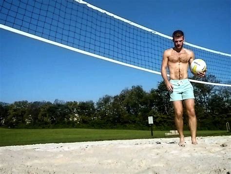 Gay College Volleyball Player Came Out With Teammates Support Outsports