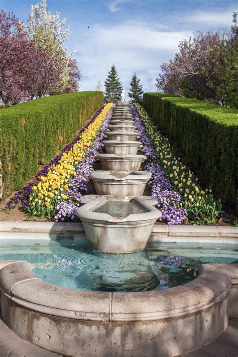 Scottish festival at thanksgiving point. My Musings: Tulip Festival at Thanksgiving Point