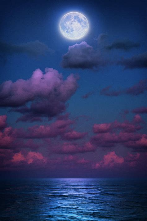 Full Moon Over Atlantic Ocean From Jupiter Florida At