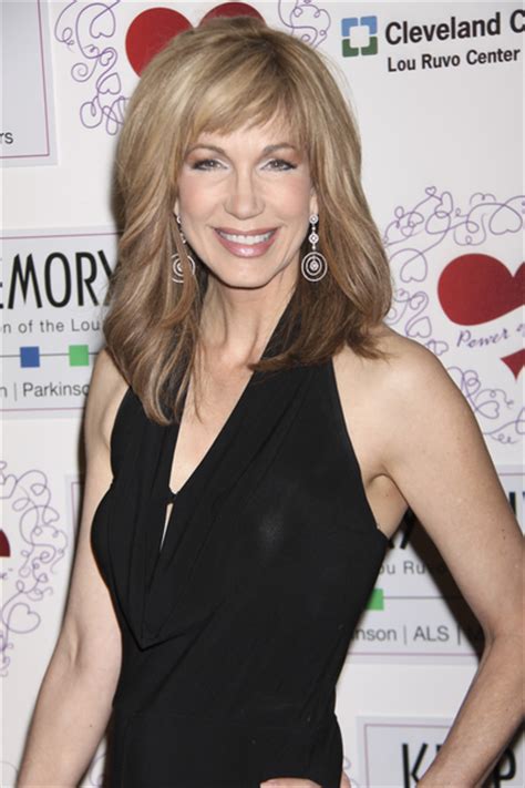 Leeza Gibbons Hot Pictures Photos Images Pics Keep Memory Alive